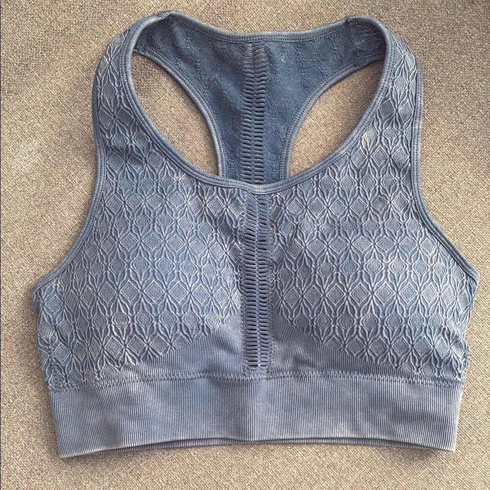 NWOT MEDIUM HALARA Textured Gray BLUE Sports Bra